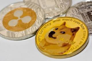 Достижение XRP и DOGE рыночной капитализации в $50 млрд: прогнозы на 2024 год