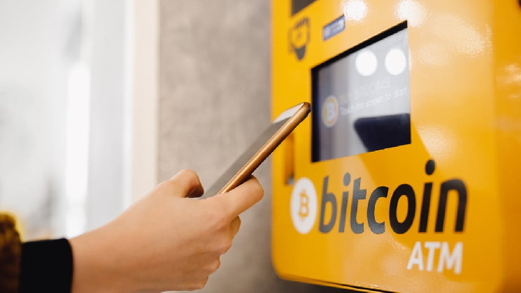 Установка крипто банкоматов растет: 2 564 новых машины в 2024