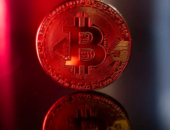 Биткоин: прорыв на $64,515 - бычий ралли?