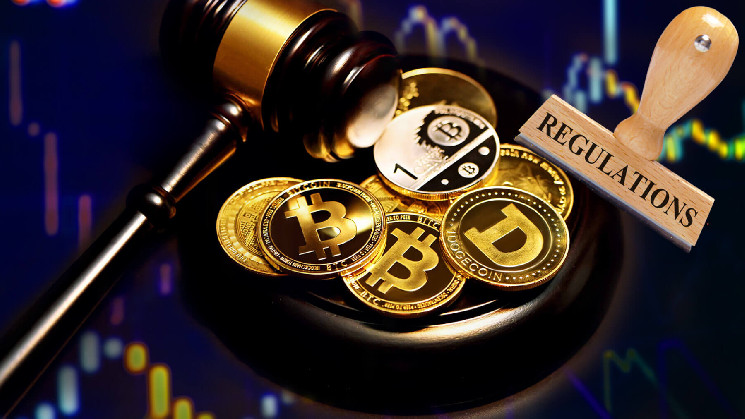 Нові податкові правила для криптовалютного ринку в США