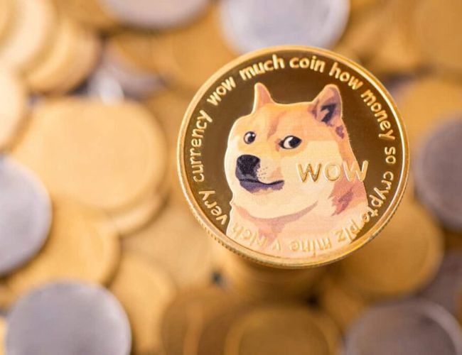 Прогнозы роста Dogecoin: аналитики видят большой потенциал