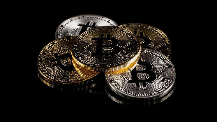 Bitcoin: Зниження хешрейту до рівнів грудня 2022 року