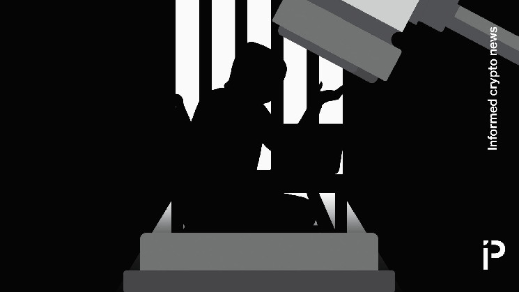 Хакер Гантон приговорен к тюремному заключению за мошенничество