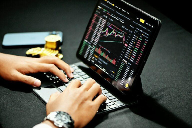Восстановление рынка криптовалют: рост торговли на 19% в июле 2024