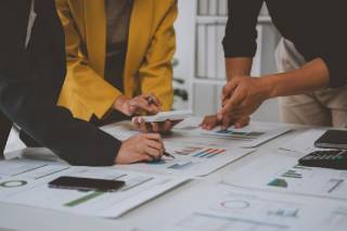 1) Три інноваційні стартапи з блокчейн та криптовалютою
2) XOXNO Network: квитки та блокчейн
3) Build21: реальні активи та блокчейн
4) Globees: конкурент AirBnB у світі криптовалюти