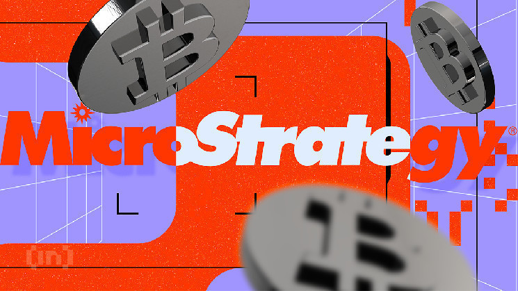 Корпоративний власник Bitcoin MicroStrategy стає конкурентом для Bitcoin ETFs