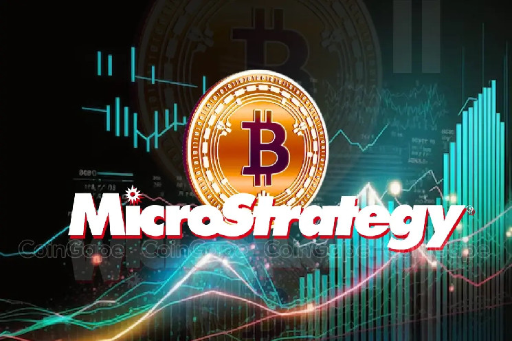 Наскільки успішним був MSTR Stock з прийняттям Bitcoin MicroStrategy?