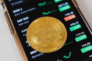 Критична проблема з даними Bitcoin: аналіз Alphractal вказує на ризики для ринку та важливість інституційної активності.
