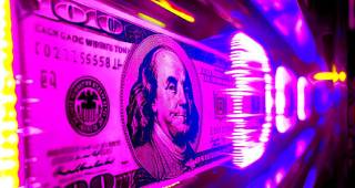 Прогноз обвала доллара: Люк Громен о финансовых трудностях США и их последствиях для валюты