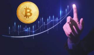 Bitcoin та Трамп: Чому зростання криптовалюти триває?