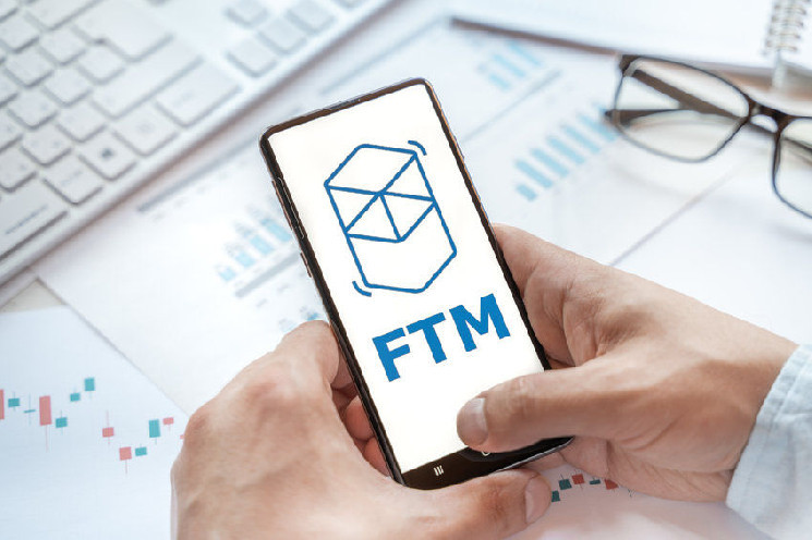 Рост активности китов и ликвидации коротких позиций: что ждет цену Fantom (FTM)?