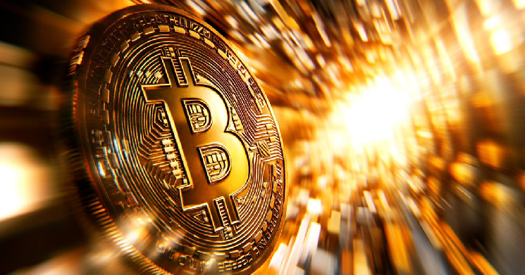 Институциональный спрос на Биткойн: отчёт VanEck и его влияние на цену криптовалюты