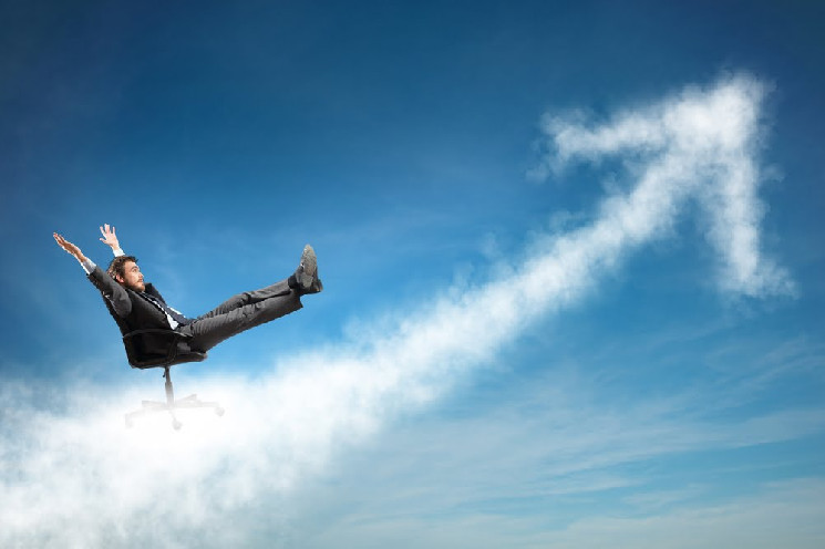 Прогноз курсу Bitcoin: корекція на короткий термін