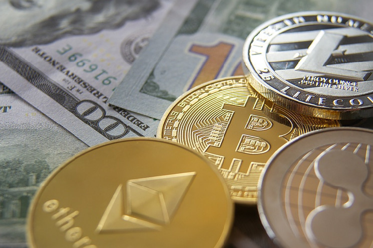 Криптовалютный рынок: Биткойн, Эфириум и Рипл приближаются к ключевым уровням поддержки и угрозе снижения цен