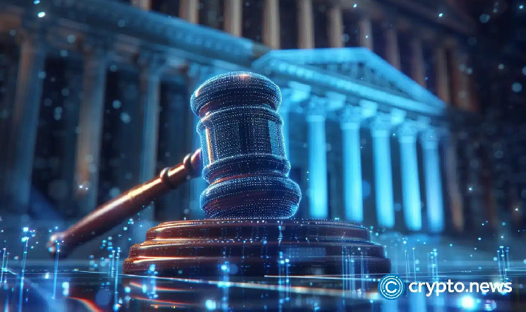 ФБР возвратило 8,3 миллиона долларов жертвам схемы мошенничества с криптовалютой, связанной с банкротством банка из Канзаса.