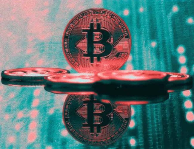 Биткойн устанавливает новые рекорды: цена достигает 89 980 долларов на фоне оптимизма инвесторов и сильного бычьего тренда