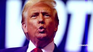 Трамп развивает криптобизнес: переговоры о покупке криптобиржи Bakkt влияют на акции его компании