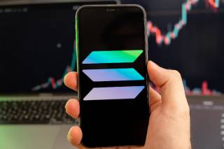 Bitcoin наближається до $100,000: альткойни Solana, EOS та Decentraland демонструють рекорди росту