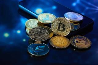 Cardano проти Algorand: як штучний інтелект оцінює криптовалюти для покупки у 2025 році